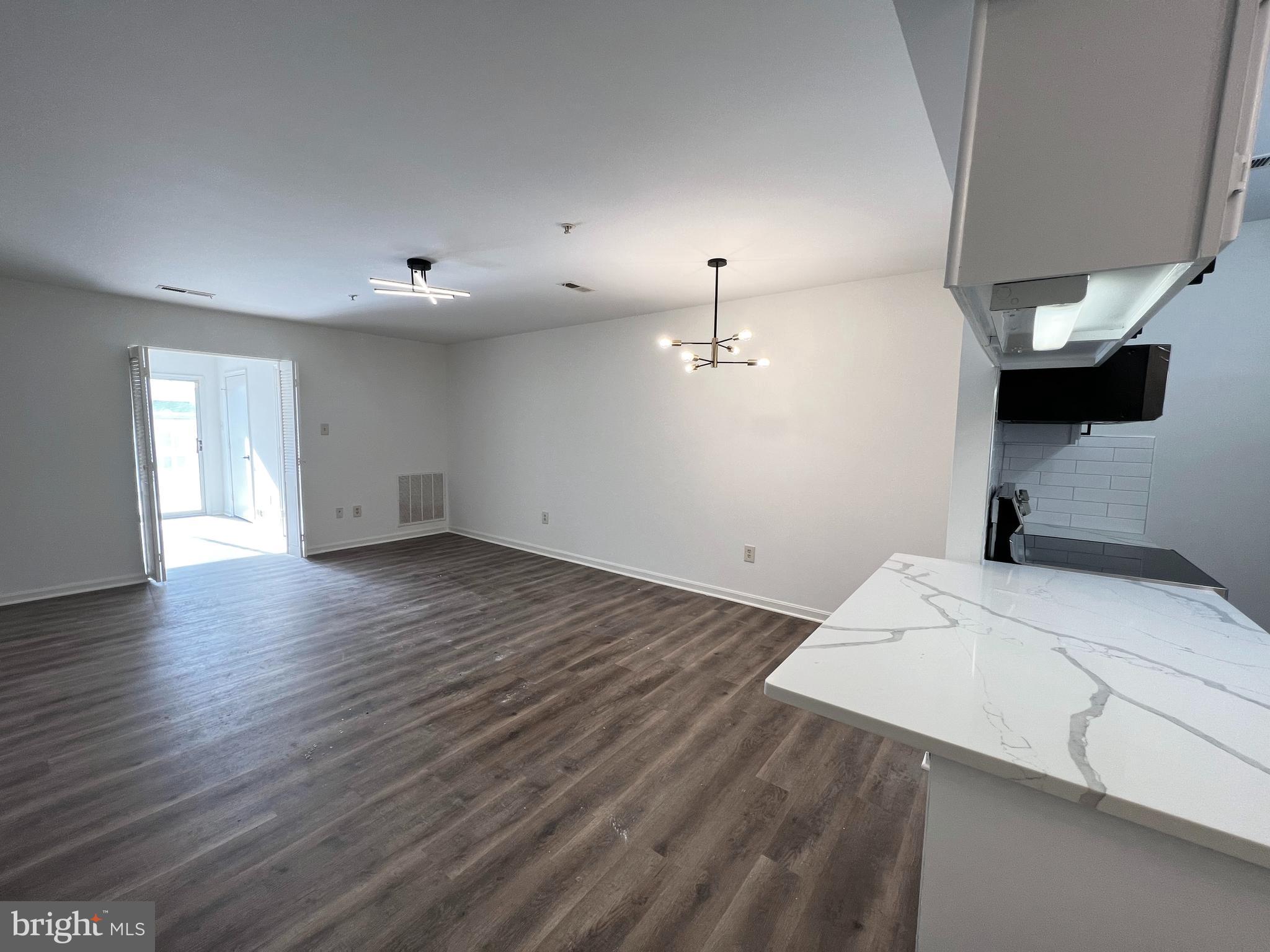 9260 Cherry Lane, Unit 33 Laurel, MD 20708 - Photo 3 of 12