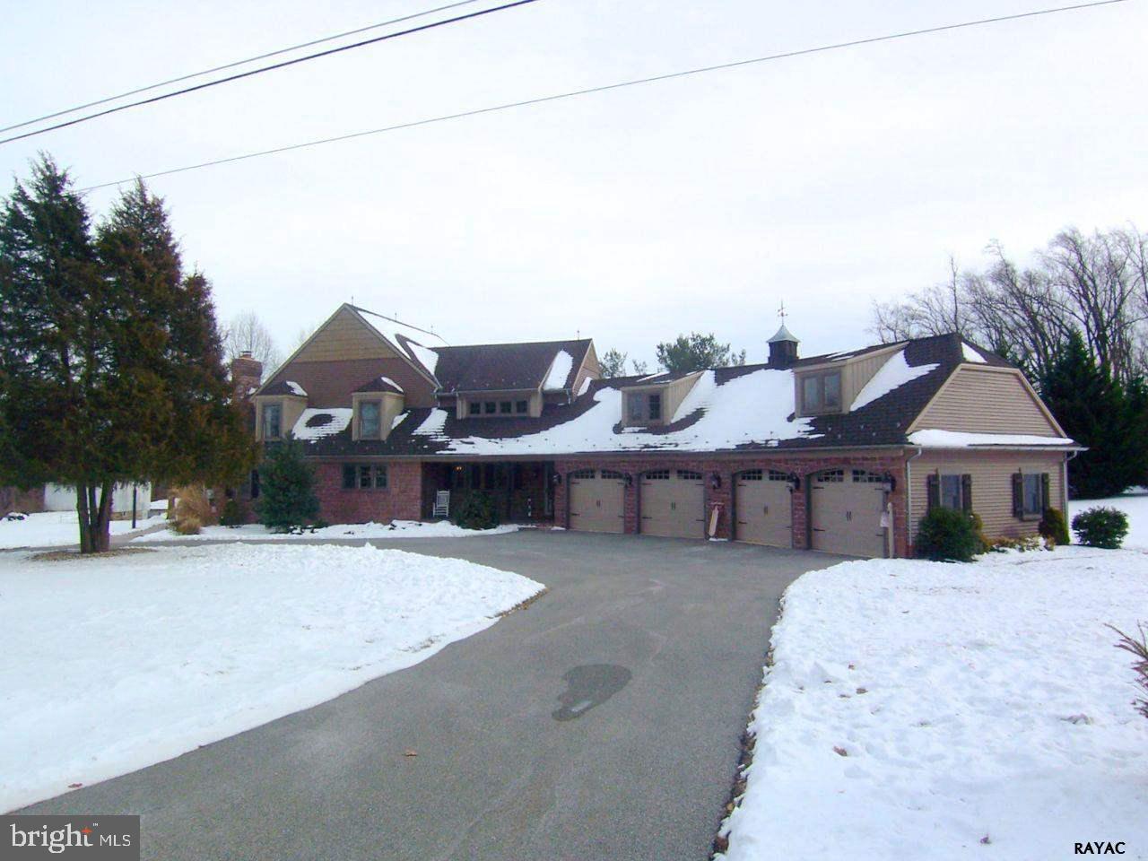 114 South Ridge Road Spring Grove, PA 17362 - Photo 2 of 36