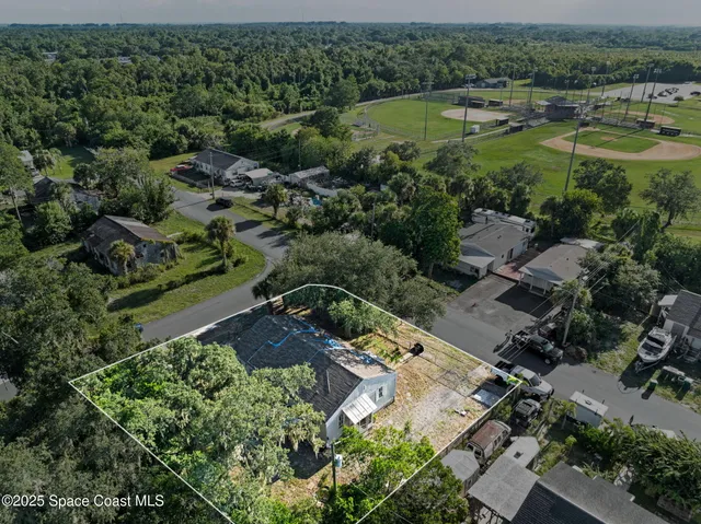 an aerial view of multiple house