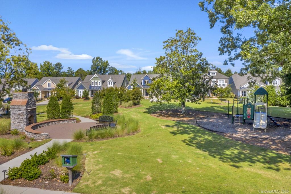257 Butterfly Place, Unit 191 Tega Cay, SC 29708 - Photo 29 of 34 Gallery Image 29