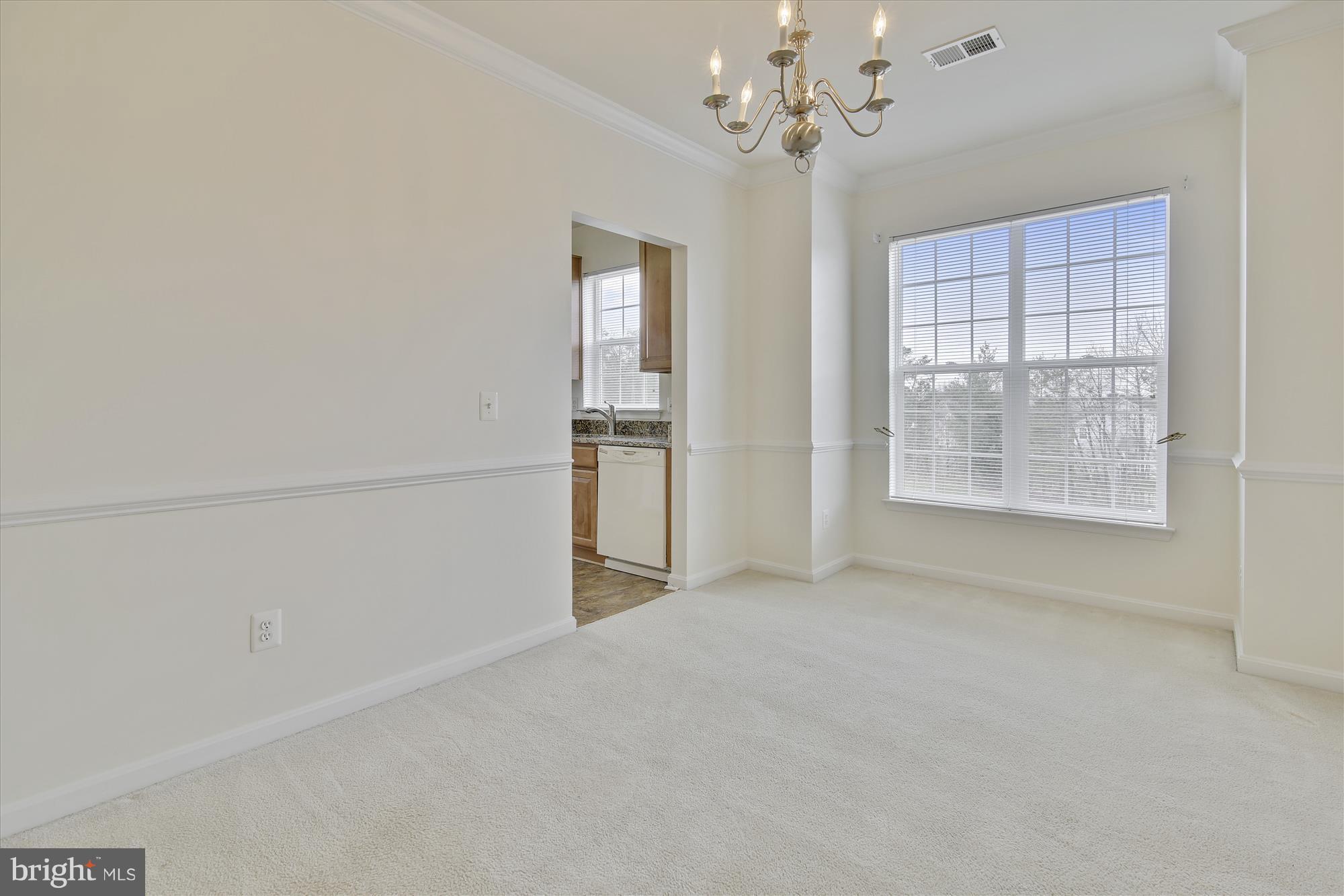 8601 Roaming Ridge Way, Unit 306 Odenton, MD 21113 - Photo 6 of 25 Dining Room