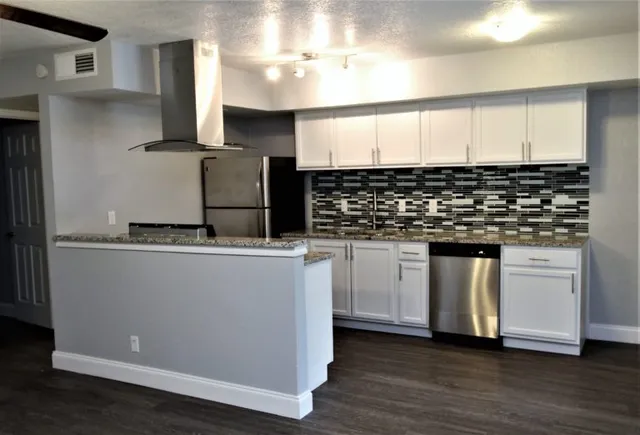 $600 | 6509 Berkman Drive, Unit 206, Austin, TX 78723