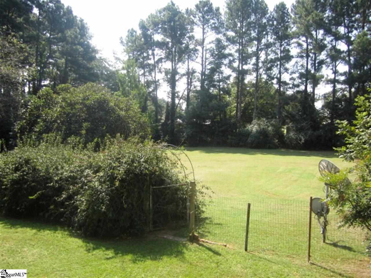 1947 Neely Ferry Road Laurens, SC 29360 - Photo 23 of 25