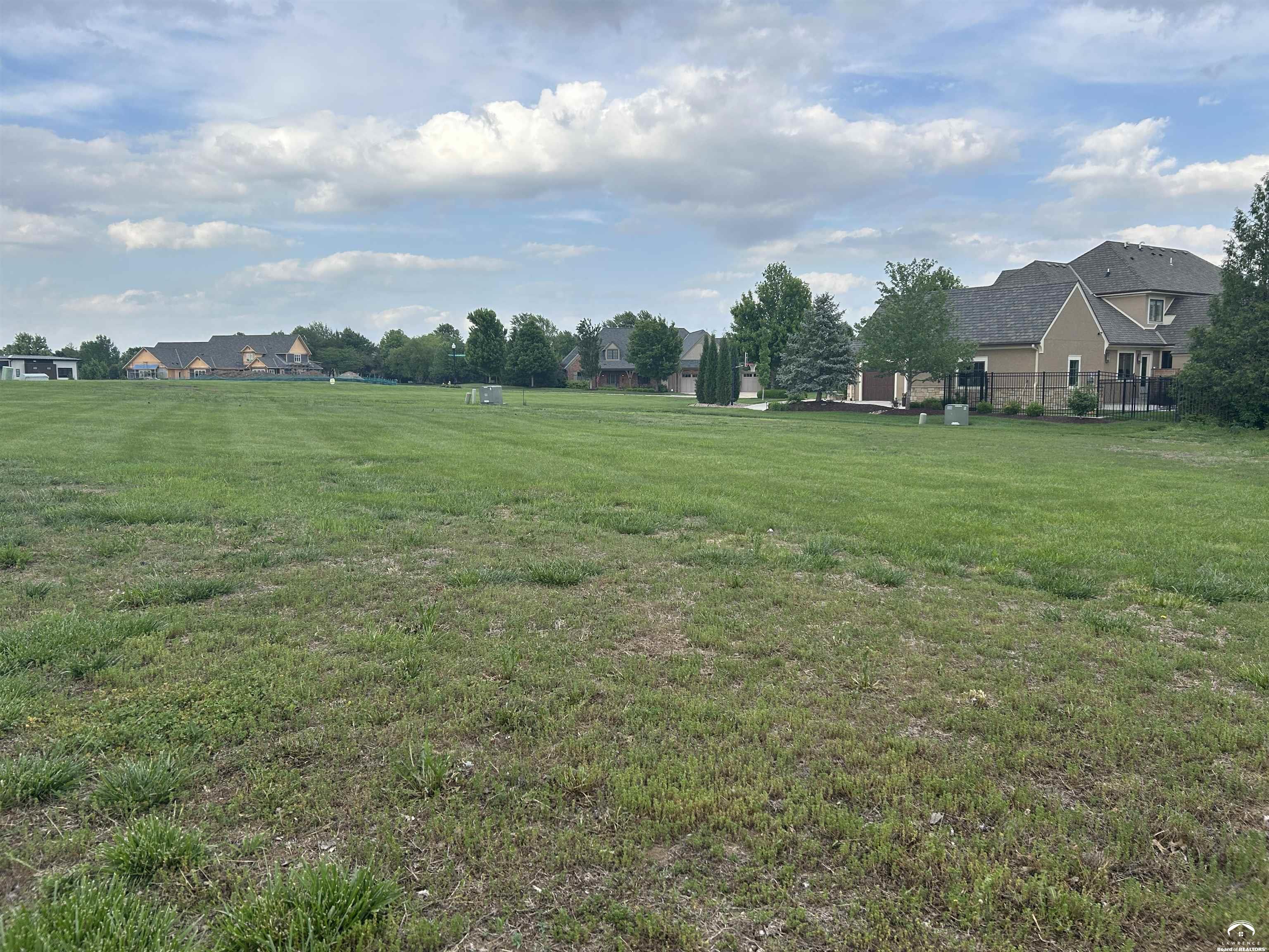 212 Stockade Street Lawrence, KS 66049 - Photo 2 of 3