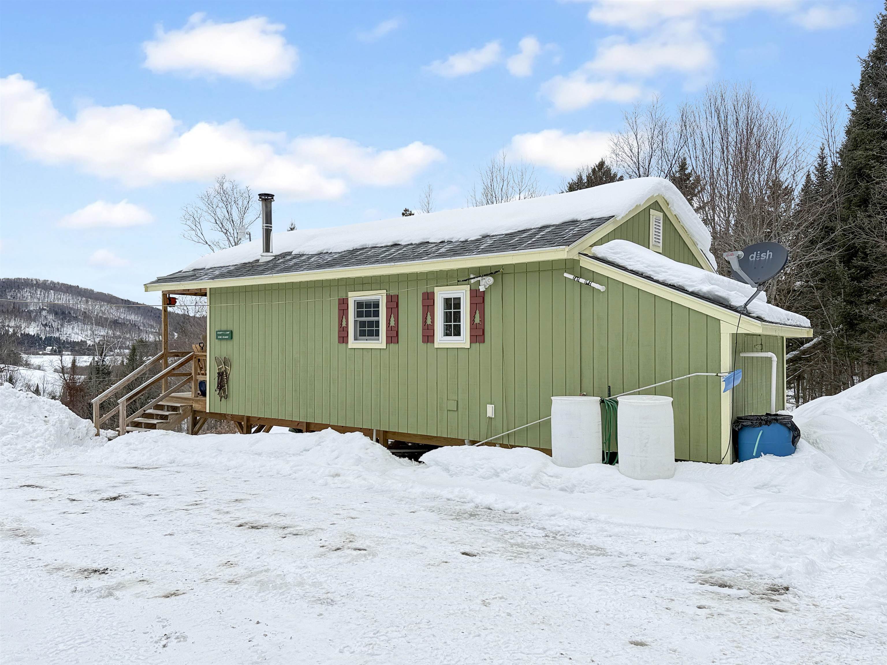 378 Reservoir Road Canaan, VT 05903 - Photo 9 of 16 Gallery Image 9