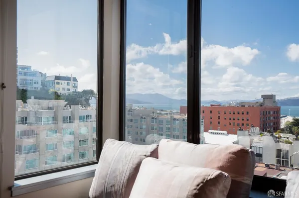 $7,890 | 101 Lombard Street, Unit 903W, San Francisco, CA 94111