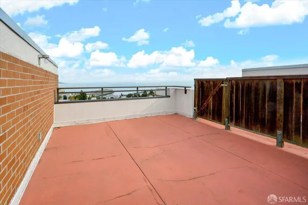 $7,890 | 101 Lombard Street, Unit 903W, San Francisco, CA 94111