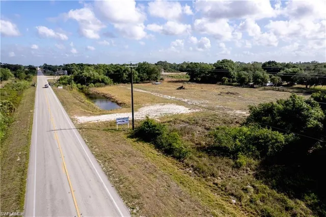 $299,000 | 8644 County Road 833, Clewiston, FL 33440