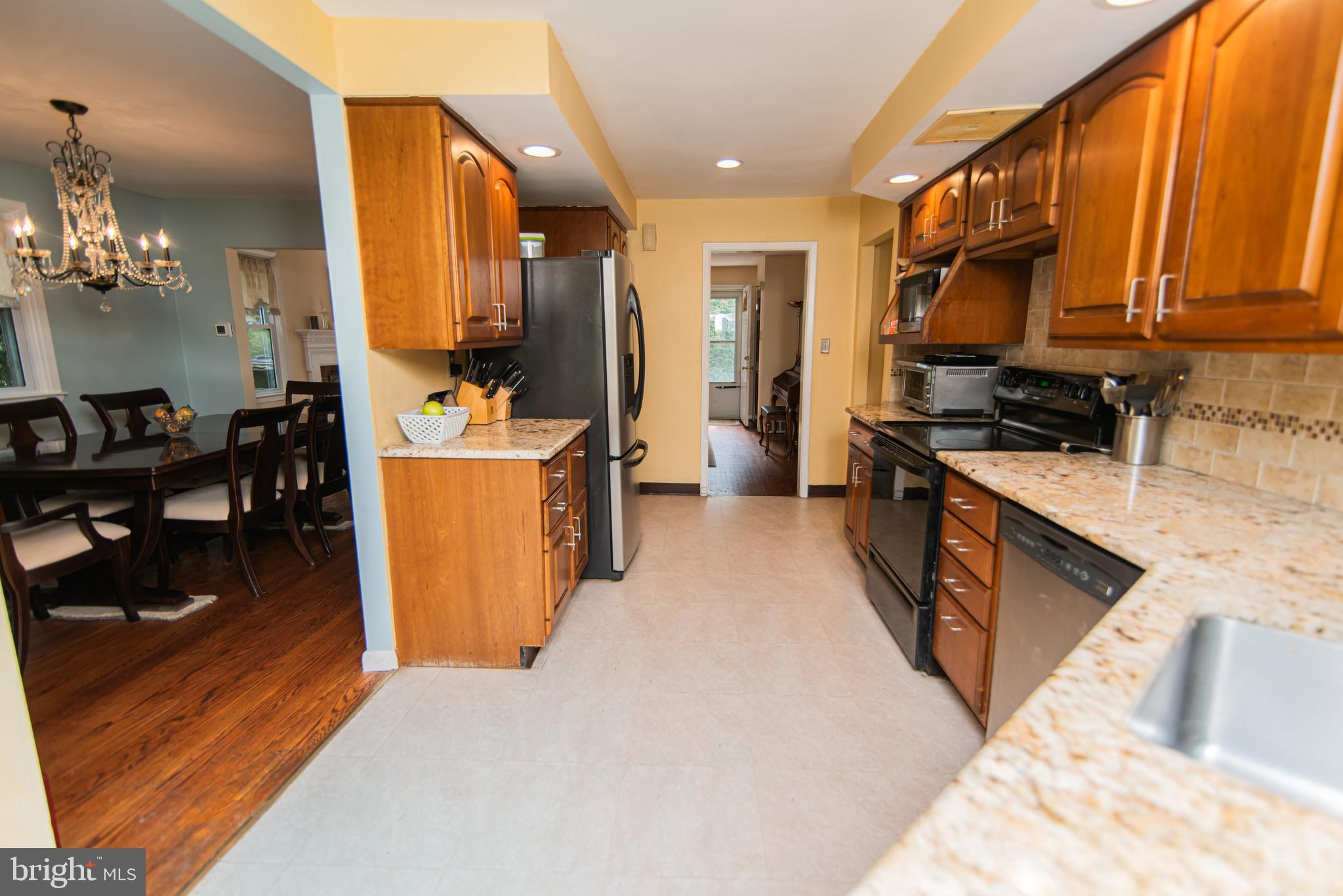 982 Mayberry Road Conshohocken, PA 19428 - Photo 21 of 37 Gallery Image 21
