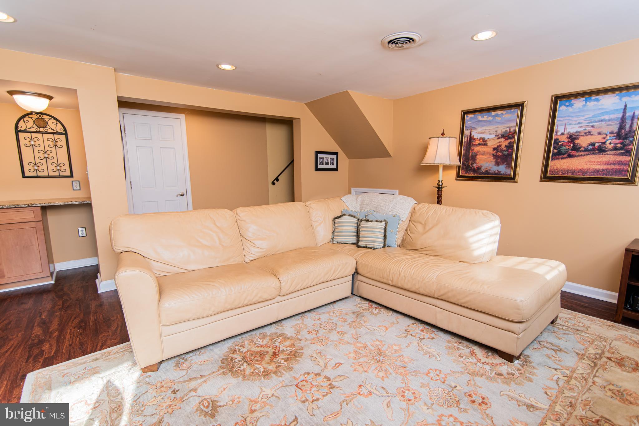982 Mayberry Road Conshohocken, PA 19428 - Photo 26 of 37 Gallery Image 26
