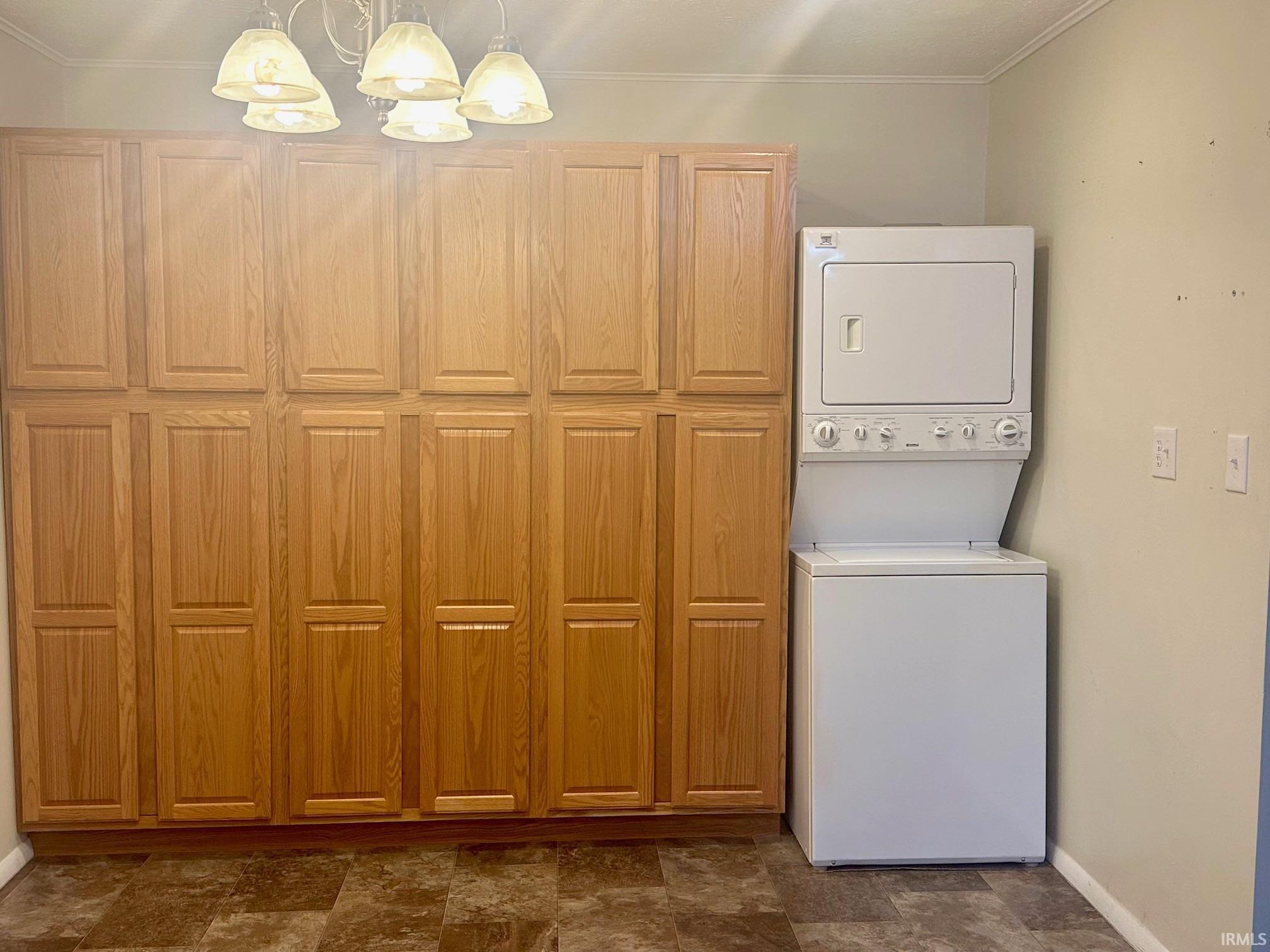 2817 Hillside Drive Bedford, IN 47421 - Photo 8 of 21