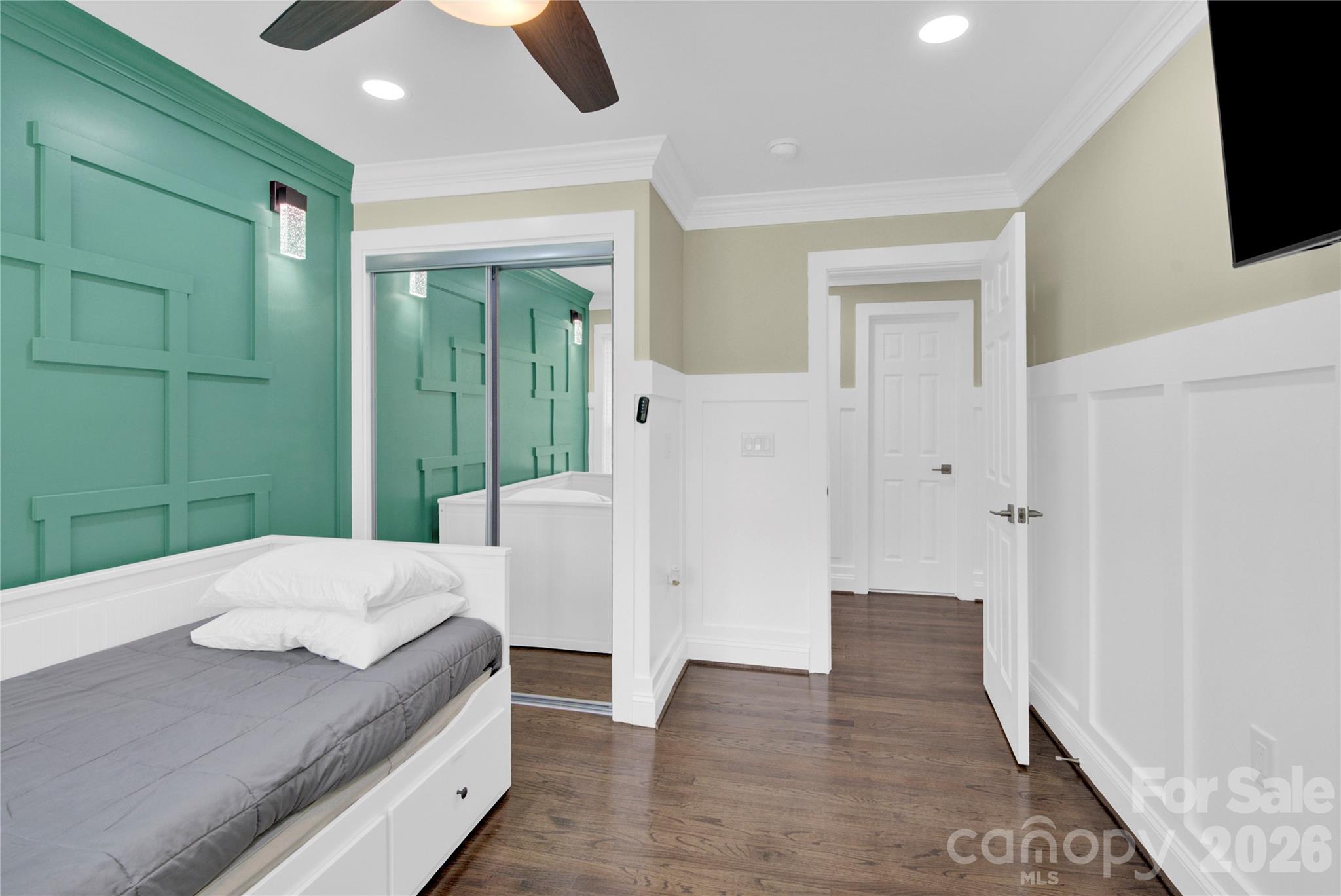 6639 Ronda Avenue Charlotte, NC 28211 - Photo 8 of 48 Gallery Image 8