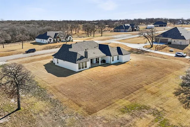 $750,000 | 125 San Miguel Drive, Decatur, TX 76234