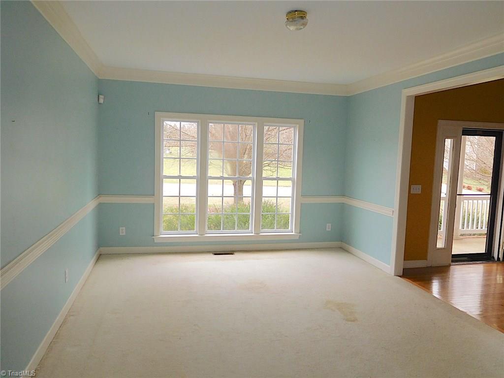 709 Number Ten Way Oak Ridge, NC 27310 - Photo 6 of 29 Dining