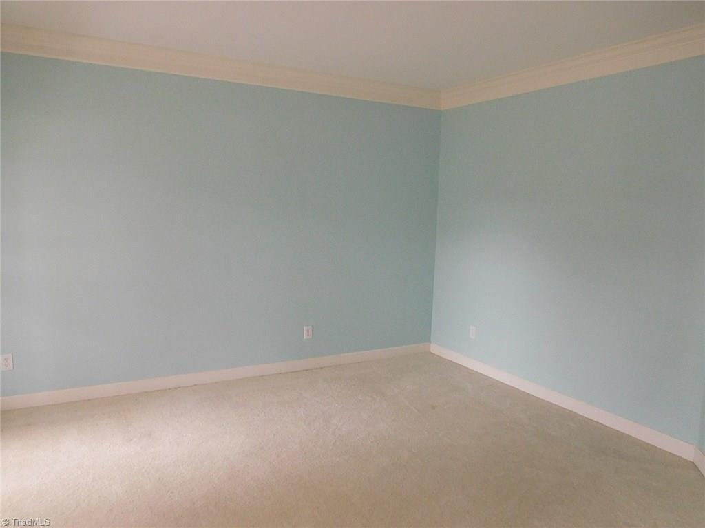 709 Number Ten Way Oak Ridge, NC 27310 - Photo 8 of 29 Living room