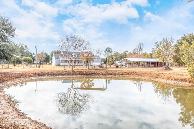 $835,900 | 8219 Mud Lake Road, Macclenny, FL 32063