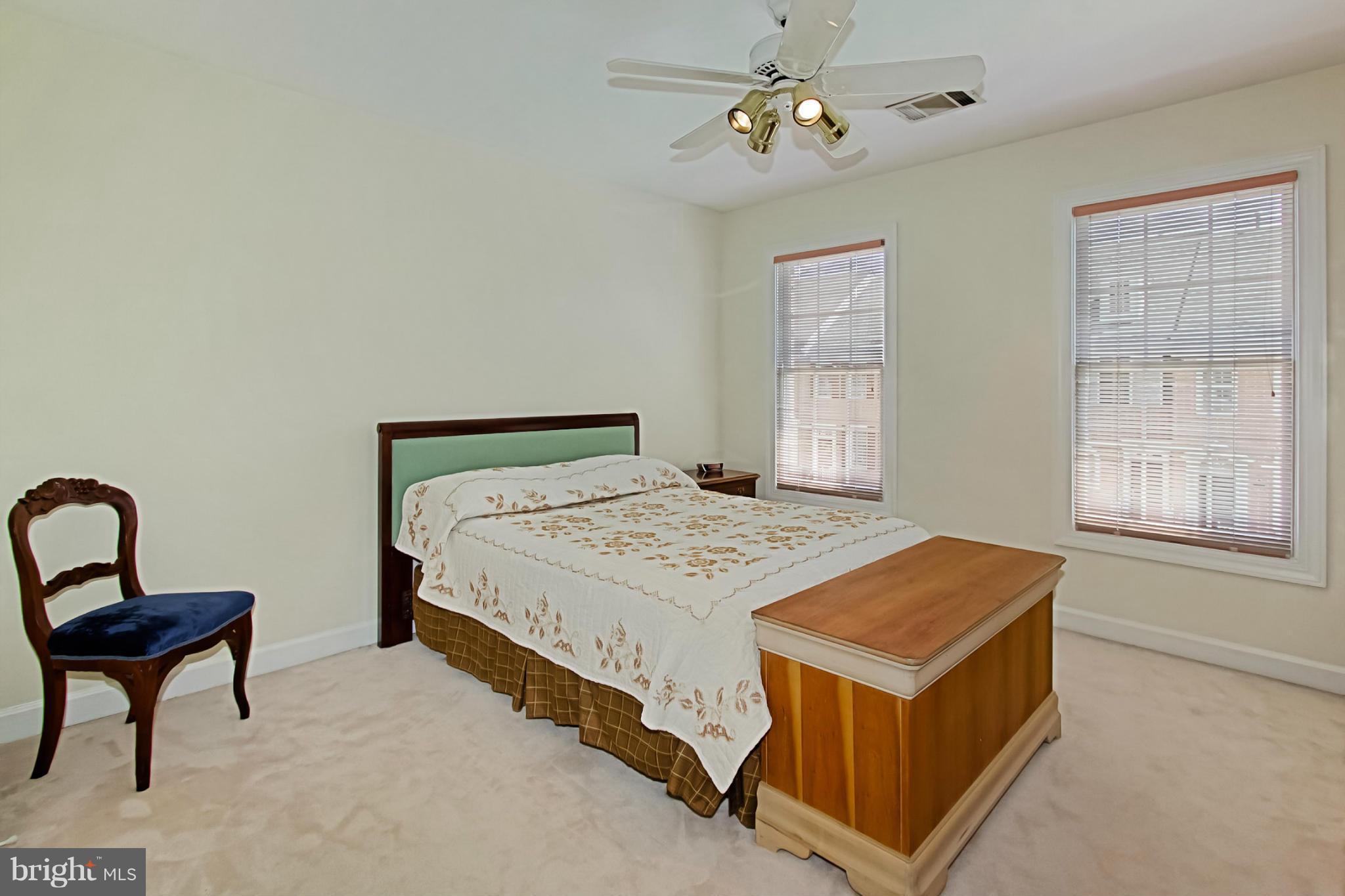 139 Roland Court Southwest Vienna, VA 22180 - Photo 21 of 30 Bedroom