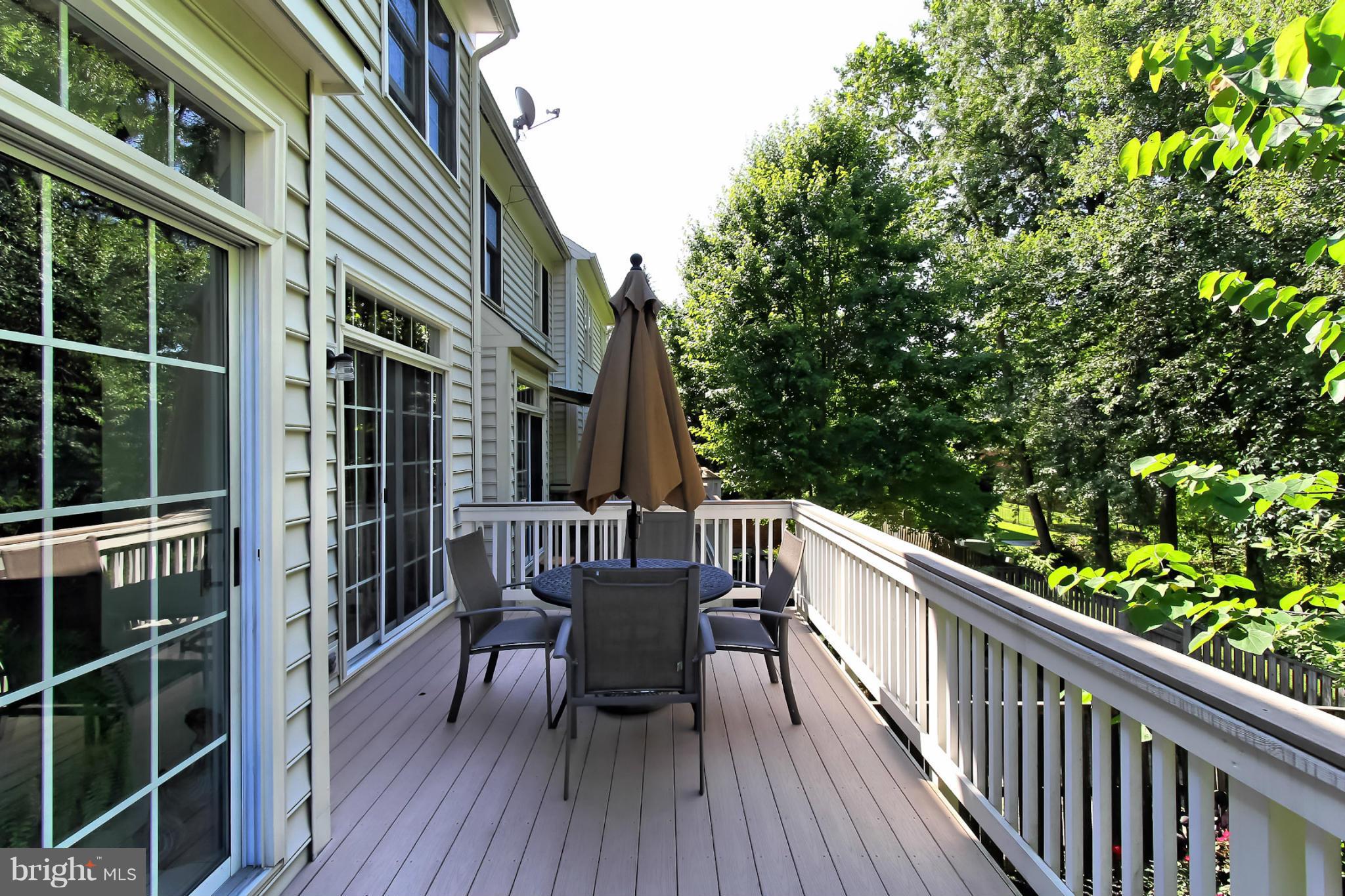 139 Roland Court Southwest Vienna, VA 22180 - Photo 27 of 30 Exterior (Rear)