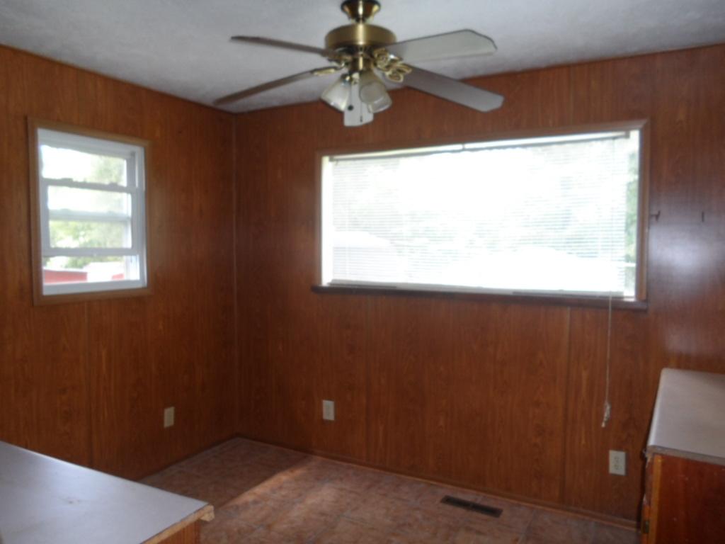 4625 Prospect Road Knoxville, TN 37920 - Photo 3 of 9 dining room
