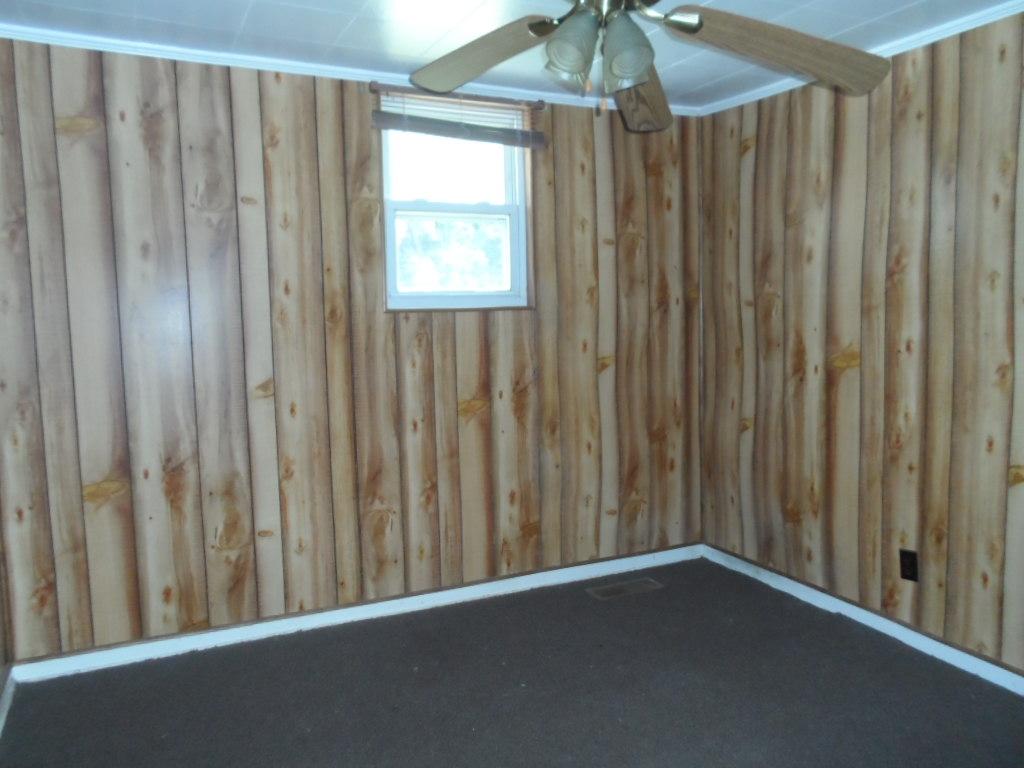 4625 Prospect Road Knoxville, TN 37920 - Photo 4 of 9 bedroom 1 larger