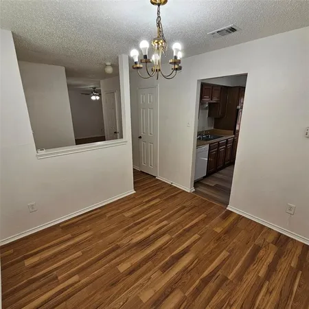 $1,395 | 1400 Darr Street, Unit C, Irving, TX 75061