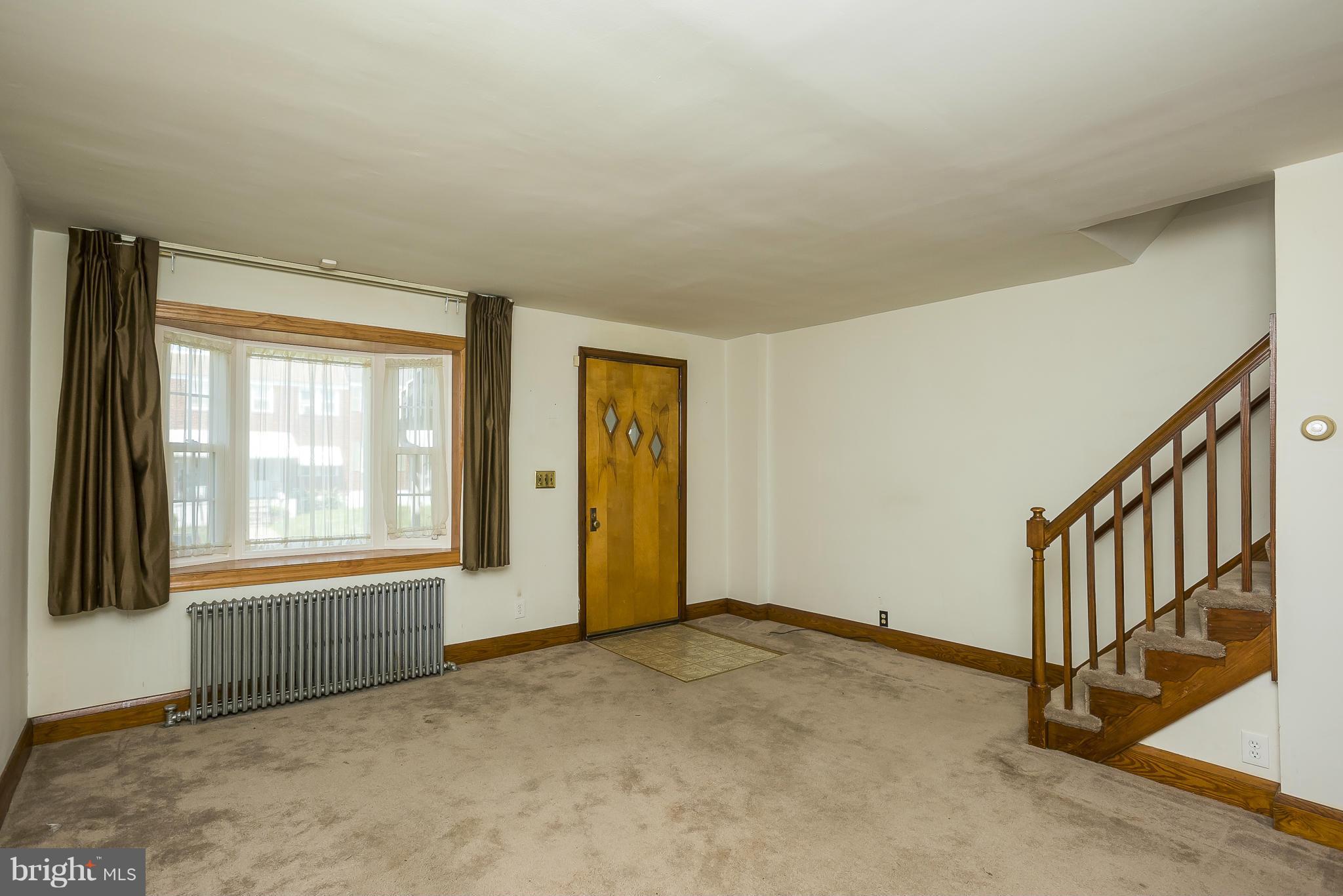 329 Arden Road West Baltimore, MD 21225 - Photo 6 of 19 Living Room