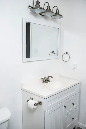 $1,200 | 605 Orangewood Drive, Unit B, Conroe, TX 77302