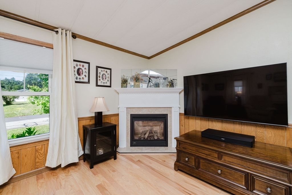 7 Anna Street Raynham, MA 02767 - Photo 6 of 42