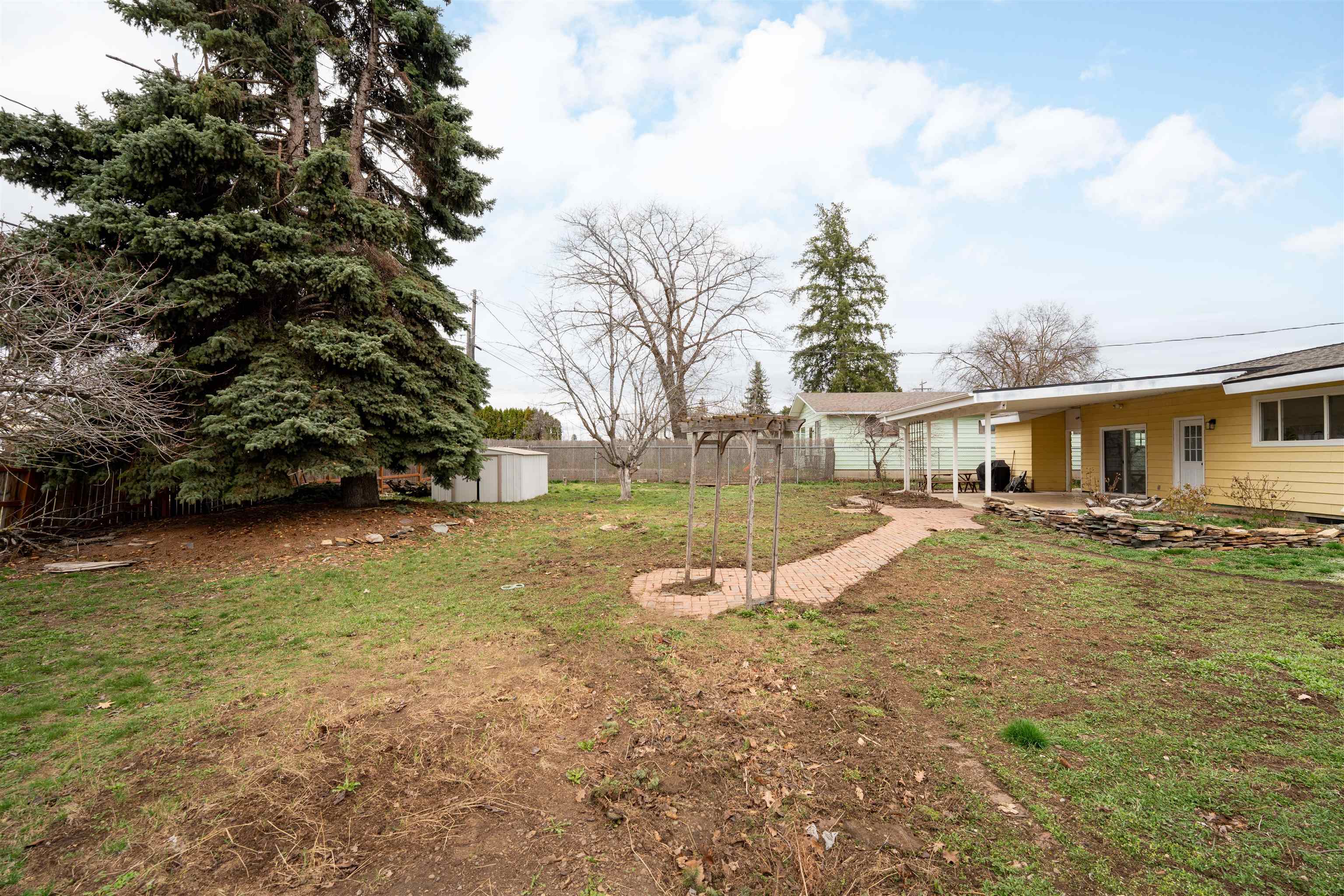 416 South Leta Road Spokane Valley, WA 99216 - Photo 35 of 47