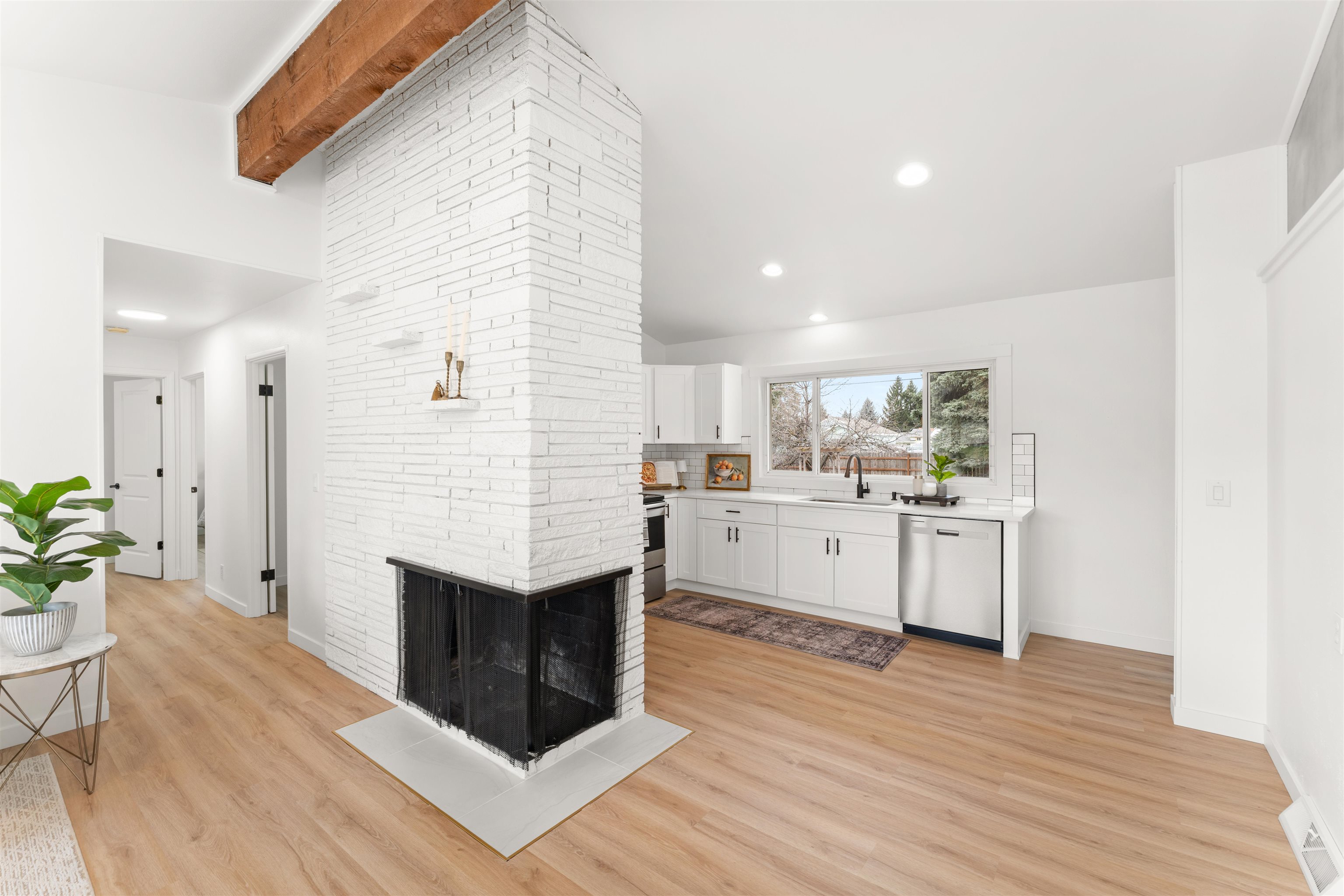 416 South Leta Road Spokane Valley, WA 99216 - Photo 9 of 47