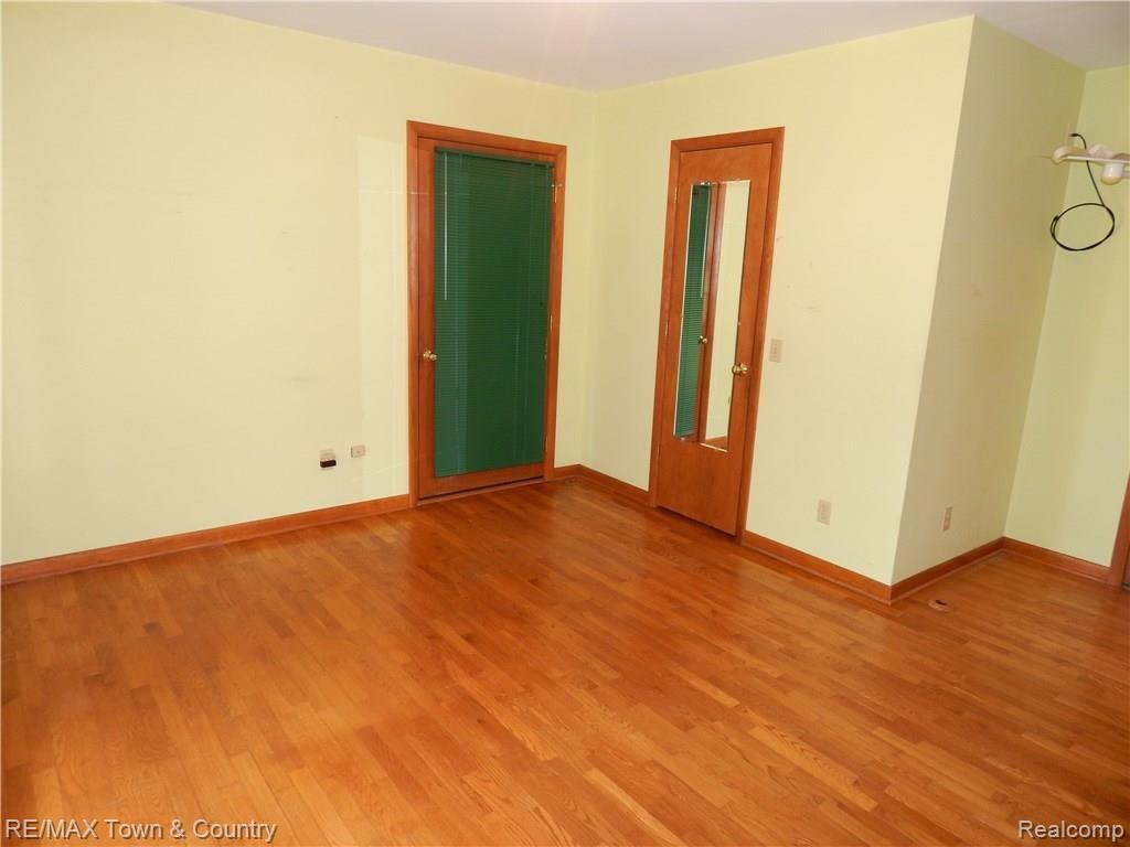 4367 Duffield Road Flushing, MI 48433 - Photo 17 of 48 DSCN2194.JPG