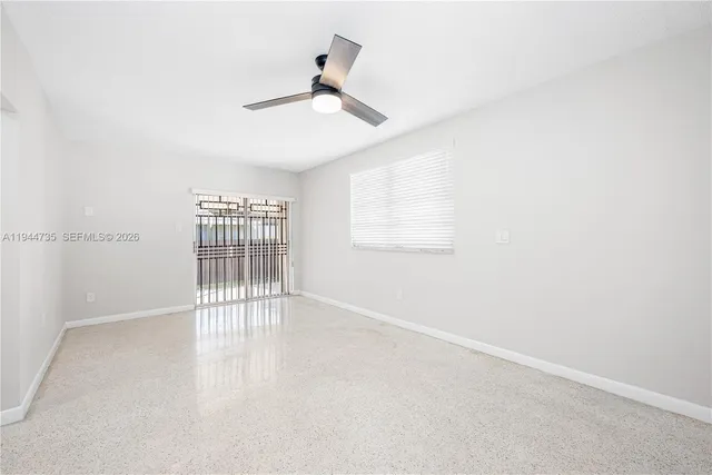 $4,000 | 3855 Southwest 87th Place, Miami, FL 33165