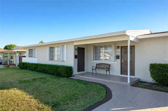 $4,000 | 3855 Southwest 87th Place, Miami, FL 33165