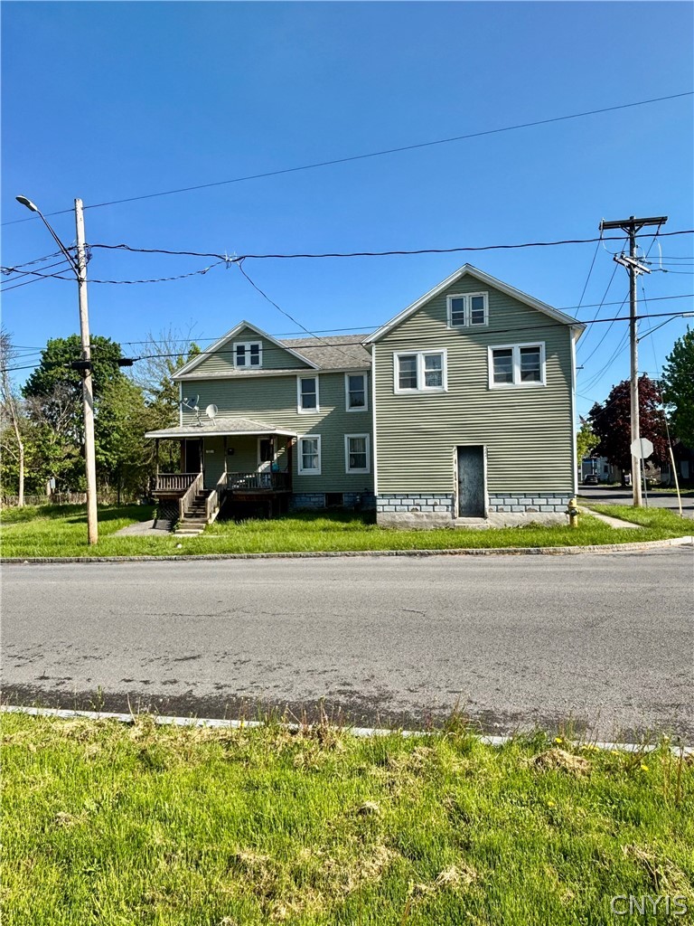 37 Perrine Street Auburn, NY 13021 - Photo 1 of 15