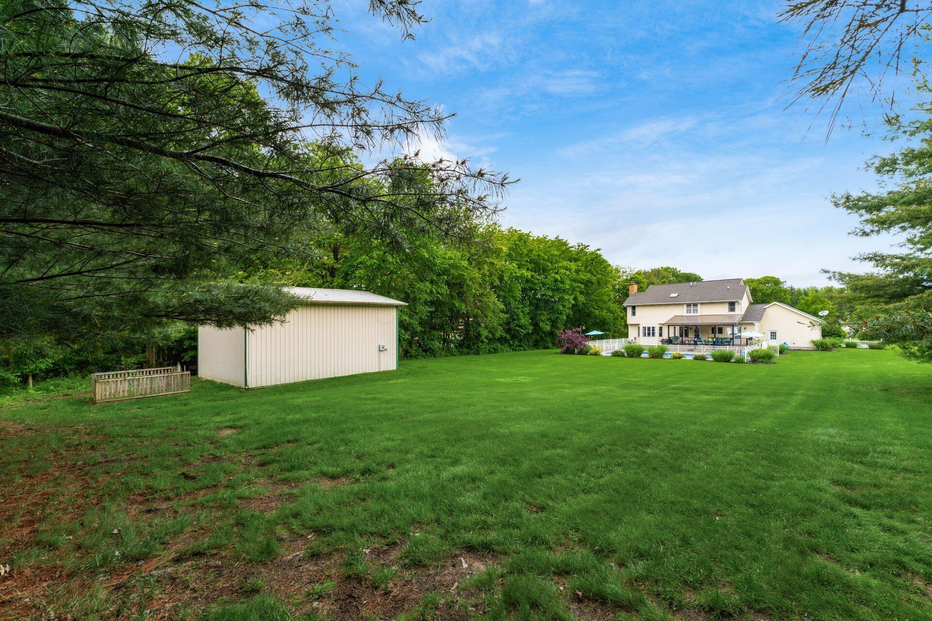 1861 Ginder Road Northwest Lancaster, OH 43130 - Photo 47 of 53 Backyard and Rear Exterior