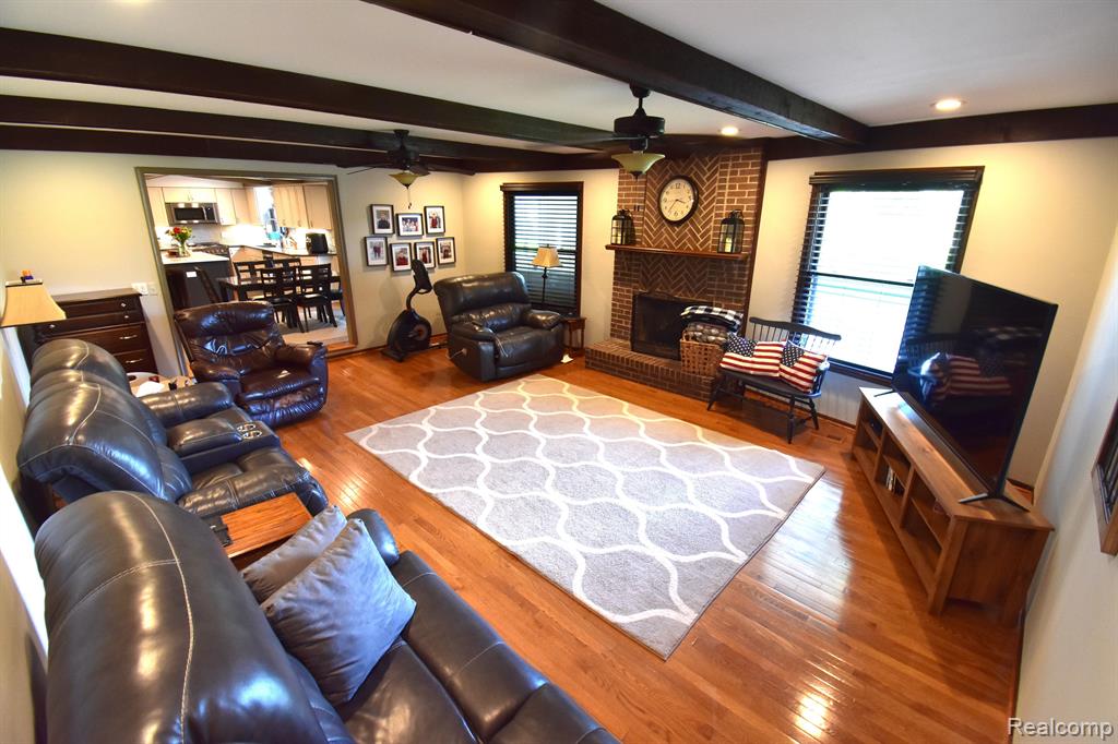 439 Shellbourne Drive Rochester Hills, MI 48309 - Photo 11 of 60