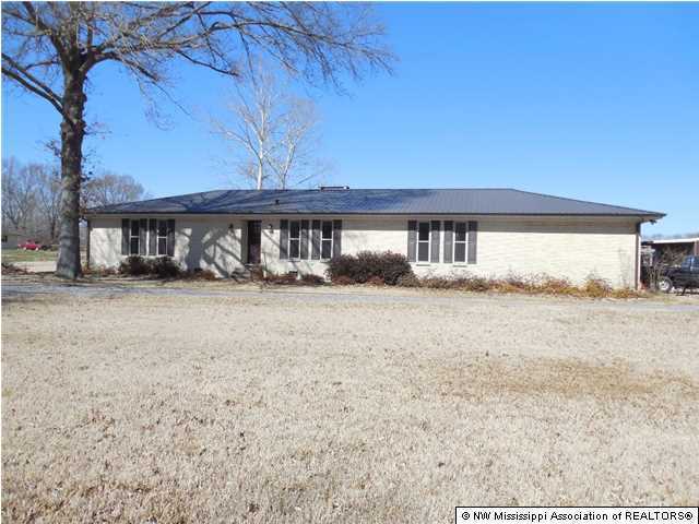 361 Norris Road Senatobia, MS 38668 - Photo 1 of 22 Primary Photo