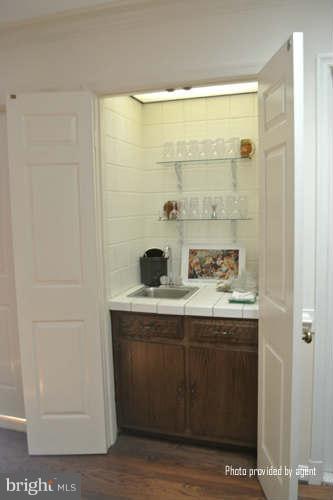 16710 Batchellors Forest Road Olney, MD 20832 - Photo 10 of 30 Interior (General)