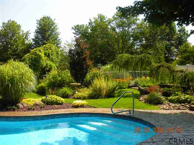 812 County Line Road Rotterdam, NY 12306 - Photo 8 of 9 Photo 8