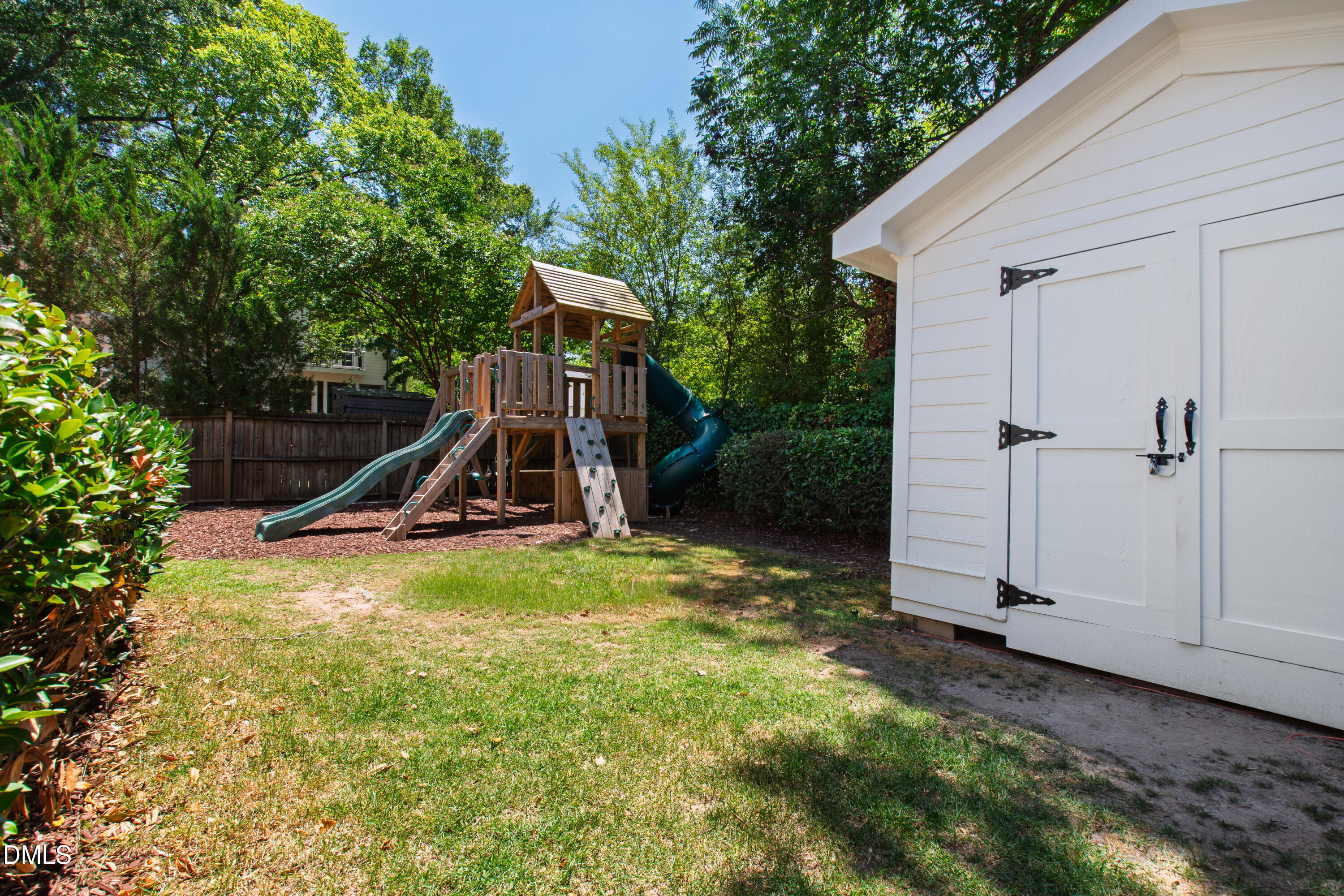 2615 Davis Street Raleigh, NC 27608 - Photo 66 of 67 DSC_9020
