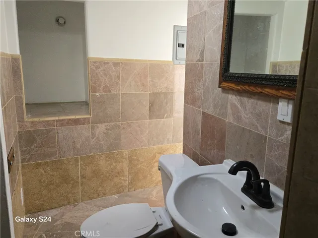 $429,000 | 39210 North Shore Drive, Fawnskin, CA 92333