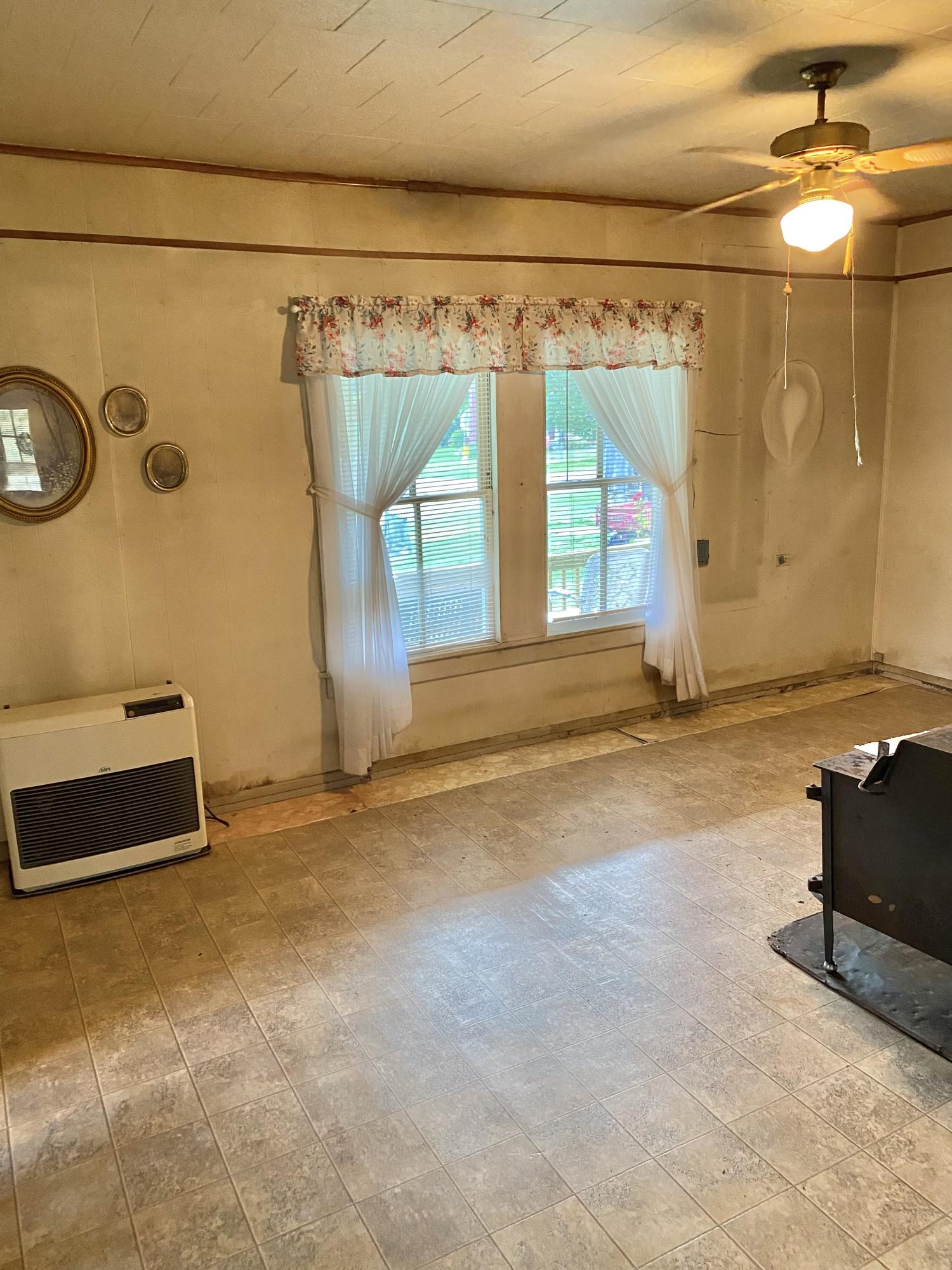 990 Bulldog Road Trade, TN 37691 - Photo 8 of 16 IMG_1437