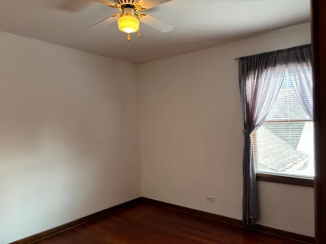 $619,000 | 4950 Tarrington Drive, Hoffman Estates, IL 60010