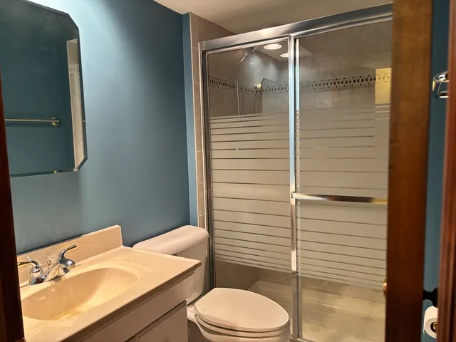 $619,000 | 4950 Tarrington Drive, Hoffman Estates, IL 60010