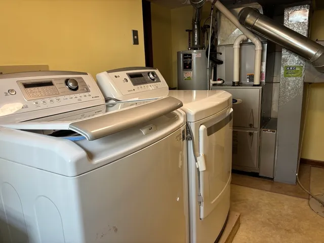 $619,000 | 4950 Tarrington Drive, Hoffman Estates, IL 60010