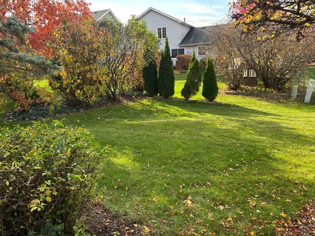 $619,000 | 4950 Tarrington Drive, Hoffman Estates, IL 60010