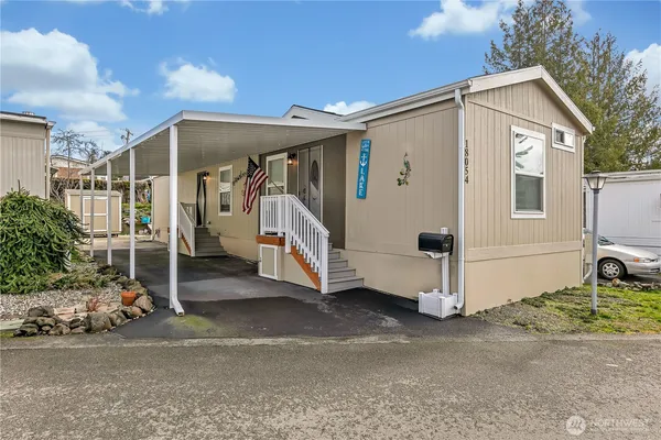 $169,900 | 18054 36th Avenue South, Unit 386, SeaTac, WA 98188
