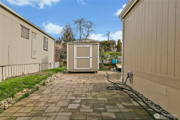 $169,900 | 18054 36th Avenue South, Unit 386, SeaTac, WA 98188