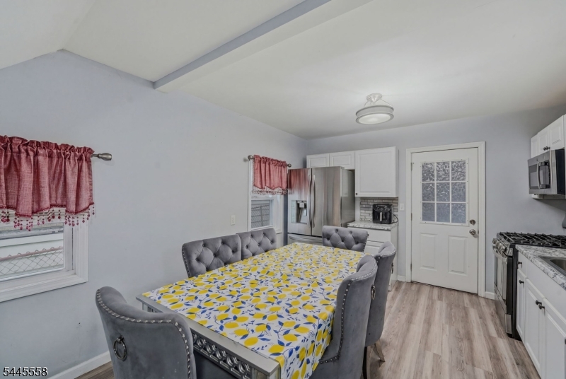 137 New Street, Unit 2 Paterson, NJ 07501 - Photo 4 of 17