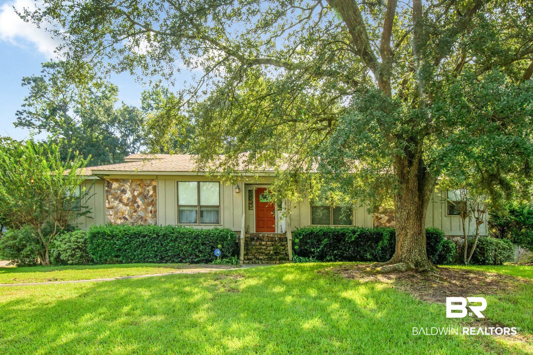 1521 Ridgeland Road West Mobile, AL 36695 - Photo 4 of 29